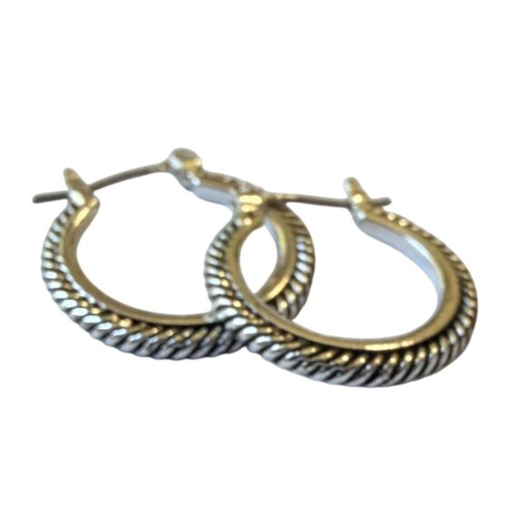 Y2K Silver Tone Textured Rope Twist Hoop Earring 3/4" Nickel Free Hypoallergenic - Picture 2 of 4